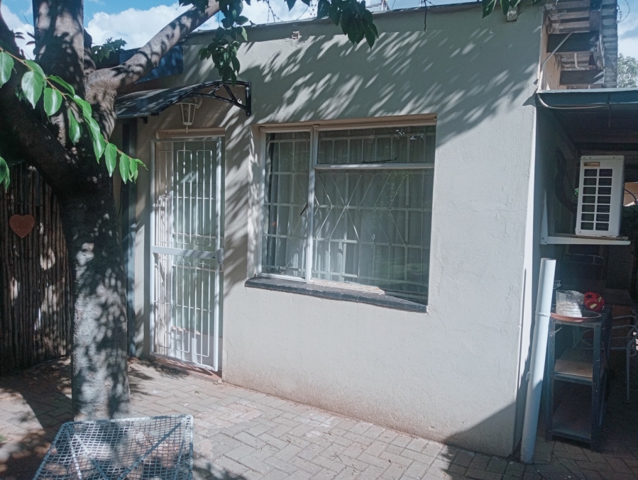 11 Bedroom Property for Sale in Universitas Free State